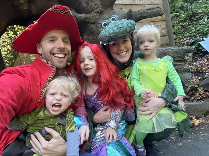 Family dressed as characters from Peter Pan